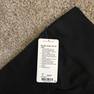 NWT 7/8 length Wunder under pants 25”
